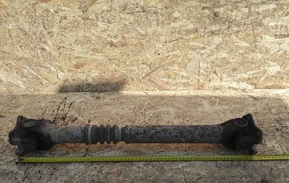 Toyota Hilux (AN10, AN20, AN30) Front prop shaft