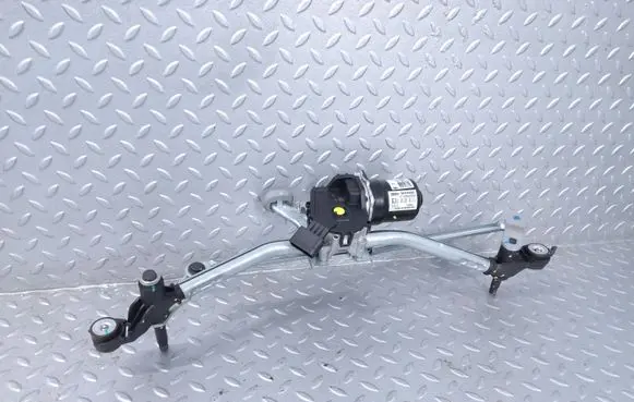 Citroen C4 III e-C4 Front wiper linkage and motor 9824784980