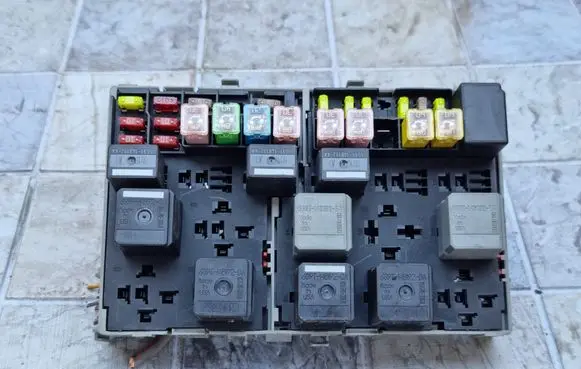 Ford Transit Fuse box set 6C1T14A481CB