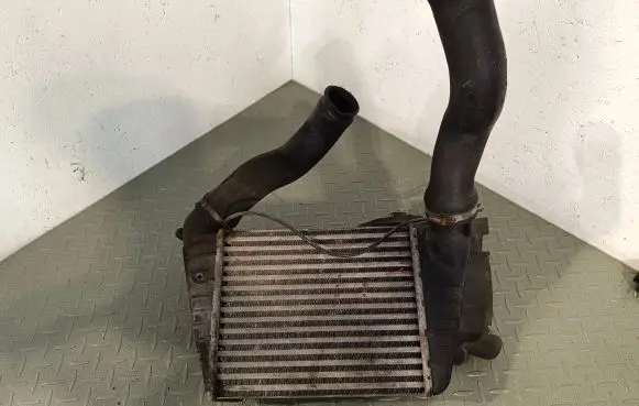 Audi A6 S6 C4 4A Intercooler radiator