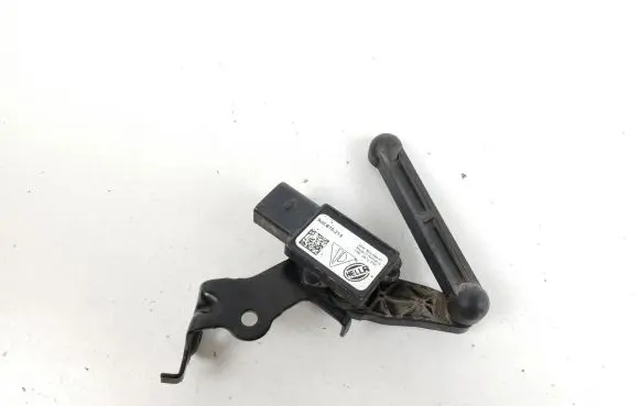 Porsche Taycan 9J1 Air suspension front height level sensor 9J0616214 6PM01269961 05112021