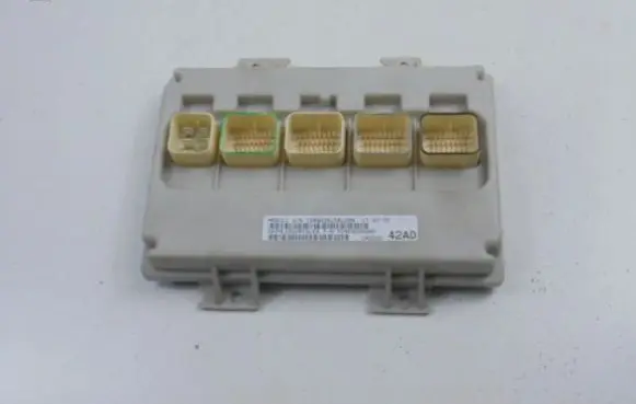 Chrysler Pacifica Central body control module P04692042AD