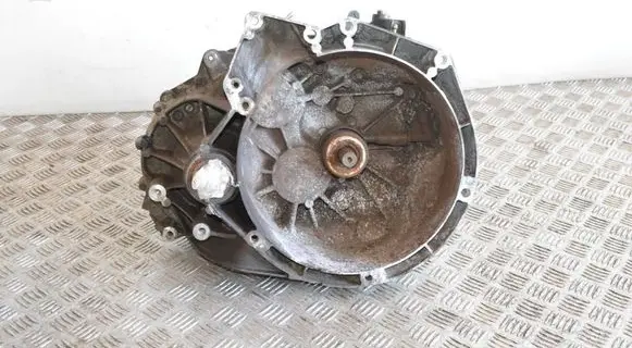 Ford Focus Manual 6 speed gearbox AV6R7002KG