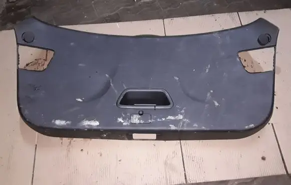 Hyundai i40 Tailgate trim 817553Z000