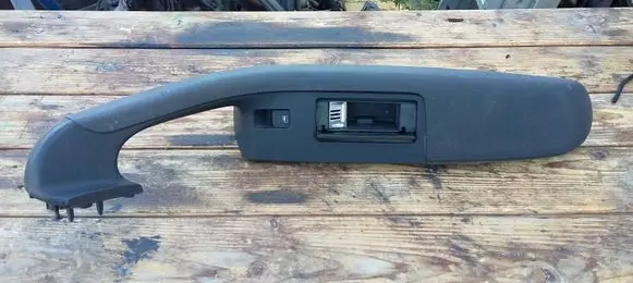 Audi A6 S6 C6 4F Loading door interior handle 4F0868393