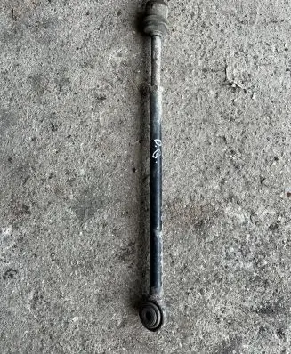 Rear control arm
