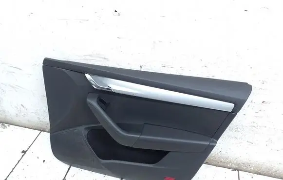 Skoda Octavia Mk3 (5E) Rear door card panel trim 5E0867176