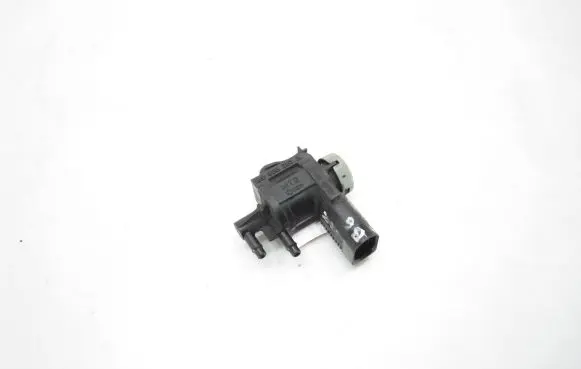 Volkswagen PASSAT B6 Turbo solenoid valve 1K0906283A