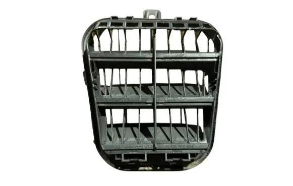 Audi Q2 - Quarter panel pressure vent 4G9819181B