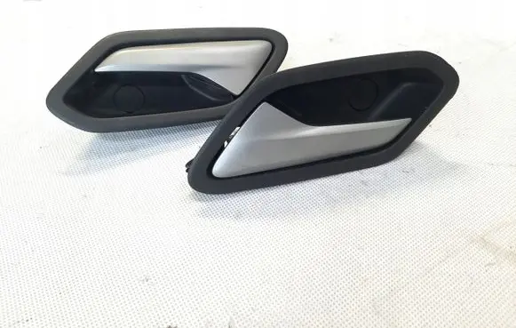 Dacia Sandero Rear door interior handle trim 826733614R