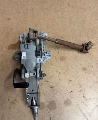 Volvo S40 Steering wheel axle set P30741403 T4514B459