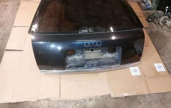 Audi A6 S6 C5 4B Tailgate/trunk/boot lid