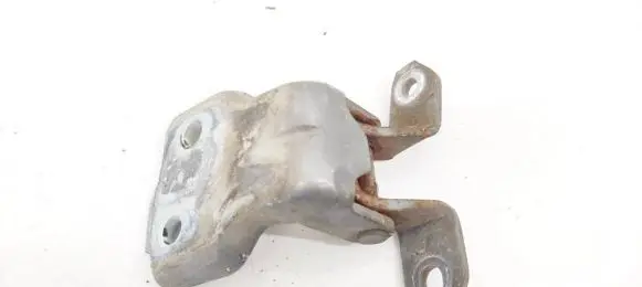 Suzuki SX4 Front door upper hinge