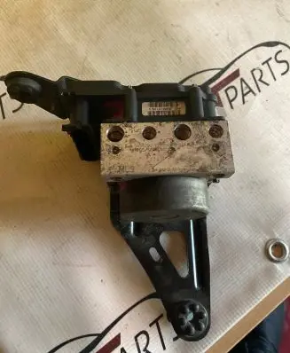 Renault Kangoo I ABS Pump 8201011838