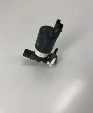 Renault Laguna III Headlight washer pump 8200081805 8200184555 289200004R
