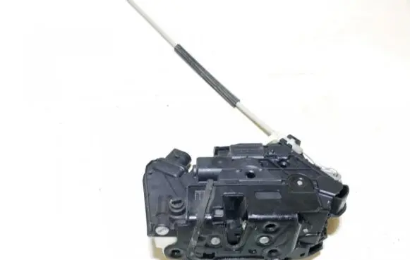 Seat Ibiza IV (6J,6P) Rear door lock 6j0839015c