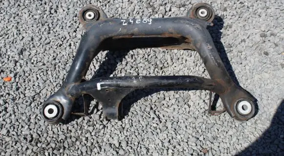 BMW Z4 E89 Rear axle beam 
