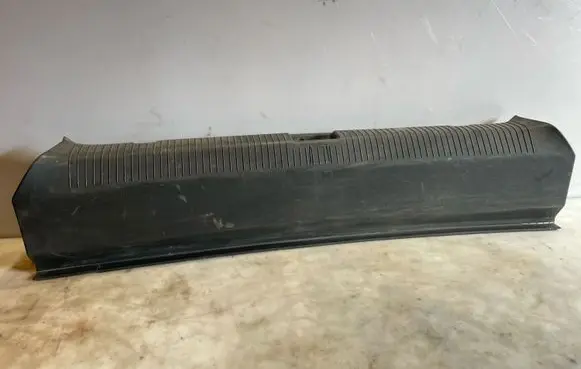Opel Astra G Trunk/boot sill cover protection 09153729