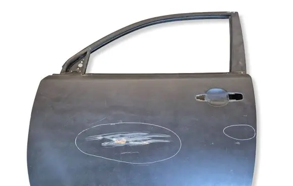 Mitsubishi L200 Door (2 Door Coupe) 5700A177