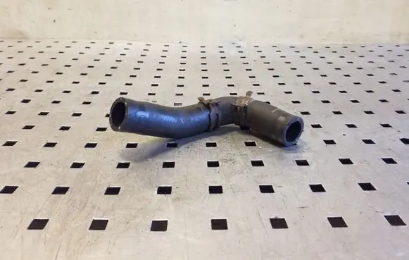 Volkswagen Golf Plus Engine coolant pipe/hose 1K0121096BE