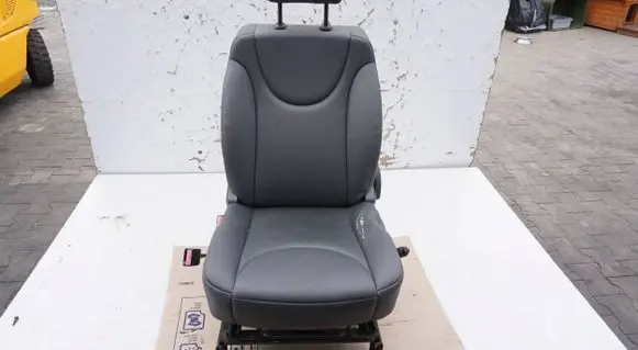 Peugeot Expert Front driver seat SKO62483