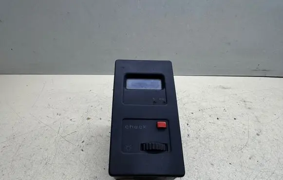 Audi 100 200 5000 C3 On-board computer control switch 447919153