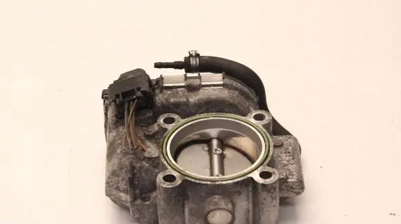 Opel Zafira B Throttle body valve 55559313