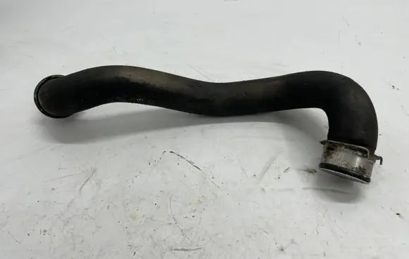 Mercedes-Benz CLS C219 Engine coolant pipe/hose