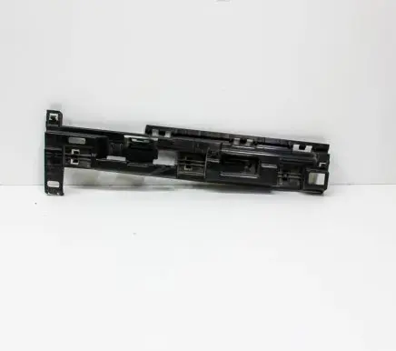 Sill/side skirt trim
