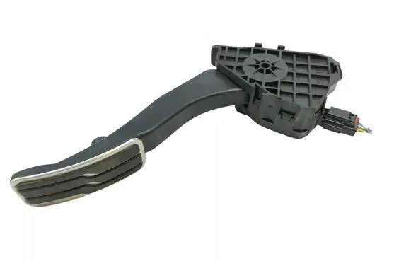 Ford Mondeo MK V Accelerator throttle pedal