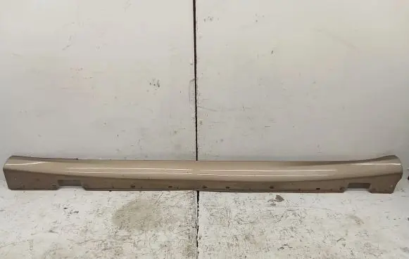 Mercedes-Benz CLS C219 Sill A2196900140
