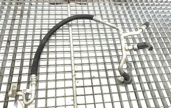 Air conditioning (A/C) pipe/hose