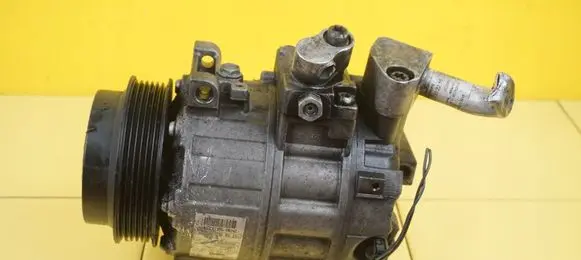 Mercedes-Benz C W204 Air conditioning (A/C) compressor (pump) A0022305011 651911