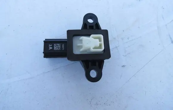 Volvo S90, V90 Airbag deployment crash/impact sensor 31406731 01632707 05242019