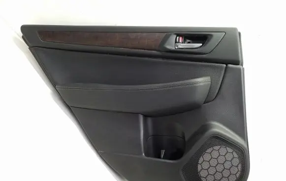Subaru Outback (BS) Rear door card panel trim