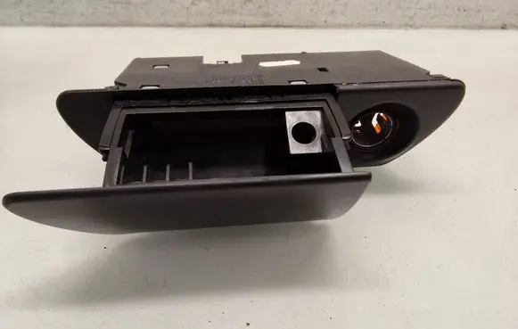 Audi A4 S4 B5 8D Car ashtray 8D0857951B