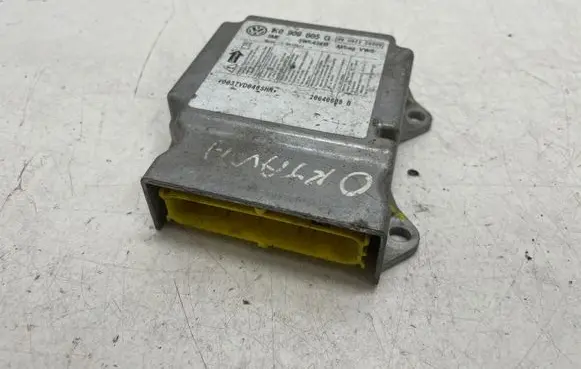 Skoda Octavia Mk3 (5E) Airbag control unit/module 1K0909605G
