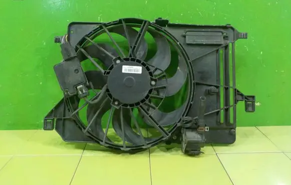 Ford Focus Fan set CV618C607VB XP99
