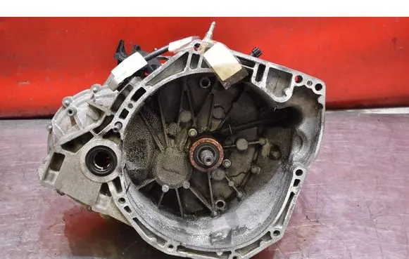Nissan Qashqai Manual 6 speed gearbox TL4137