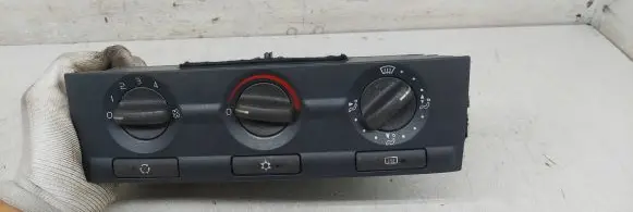 Volvo S40, V40 Climate control unit 9041704797