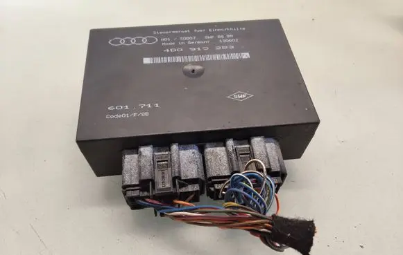 Audi A8 S8 D2 4D Parking PDC control unit/module 4D0919283 601713