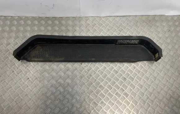 Volkswagen Multivan T4 Rear sill trim cover 705863726B