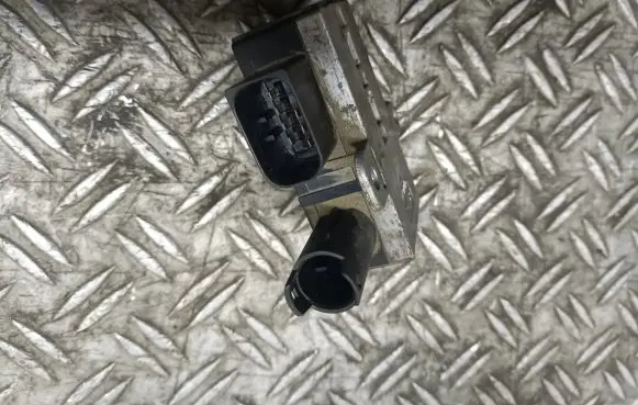 Mercedes-Benz A W168 Glow plug pre-heat relay A6401530479