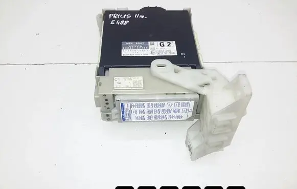Toyota Prius (XW30) Fuse module 8922147150 23800047150
