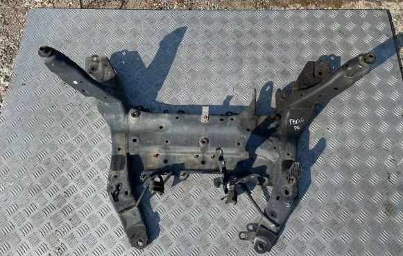 Mini Cooper Countryman F60 Front subframe 6872730