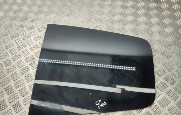 Ford Turneo Courier Rear side window
