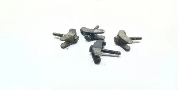 Volkswagen Sharan Fuel Injector clamp holder