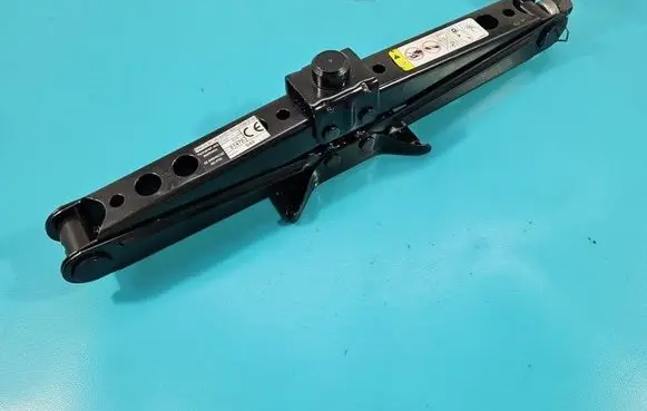 Alfa Romeo Stelvio Lift Jack 04766498AA IMPRK1590903