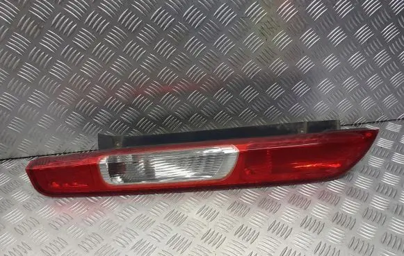 Ford Focus Rear/tail lights 4M51-13405-A