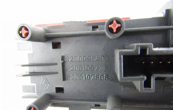 Renault Megane II Hazard light switch 8200095493